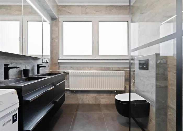 Charming 1br Apt W/ Terrace & 5 Min Drive To City Λουξεμβούργο